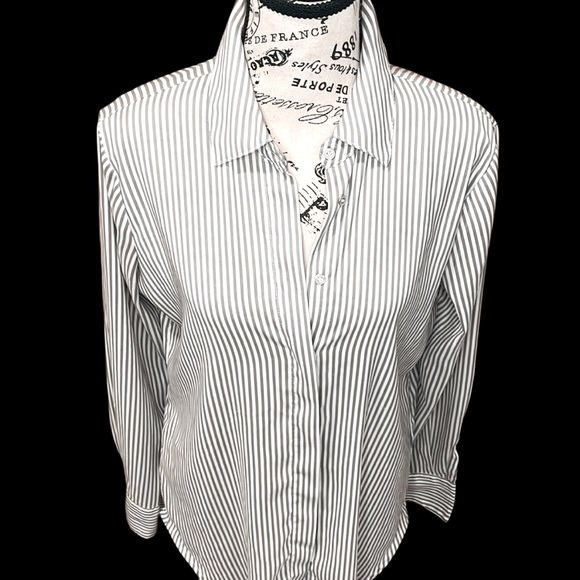 Philosophy Republic Clothing Oversized Pinstriped Button Down | S | - Picture 3 of 4